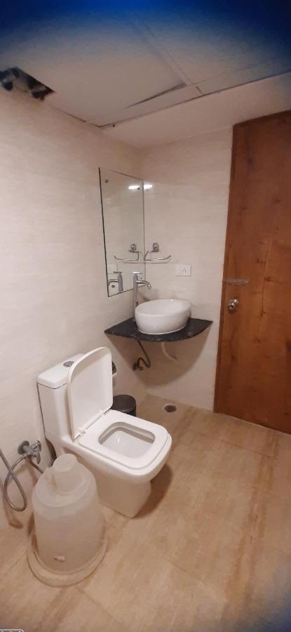Hotel Airport City Dod Jala Exteriér fotografie