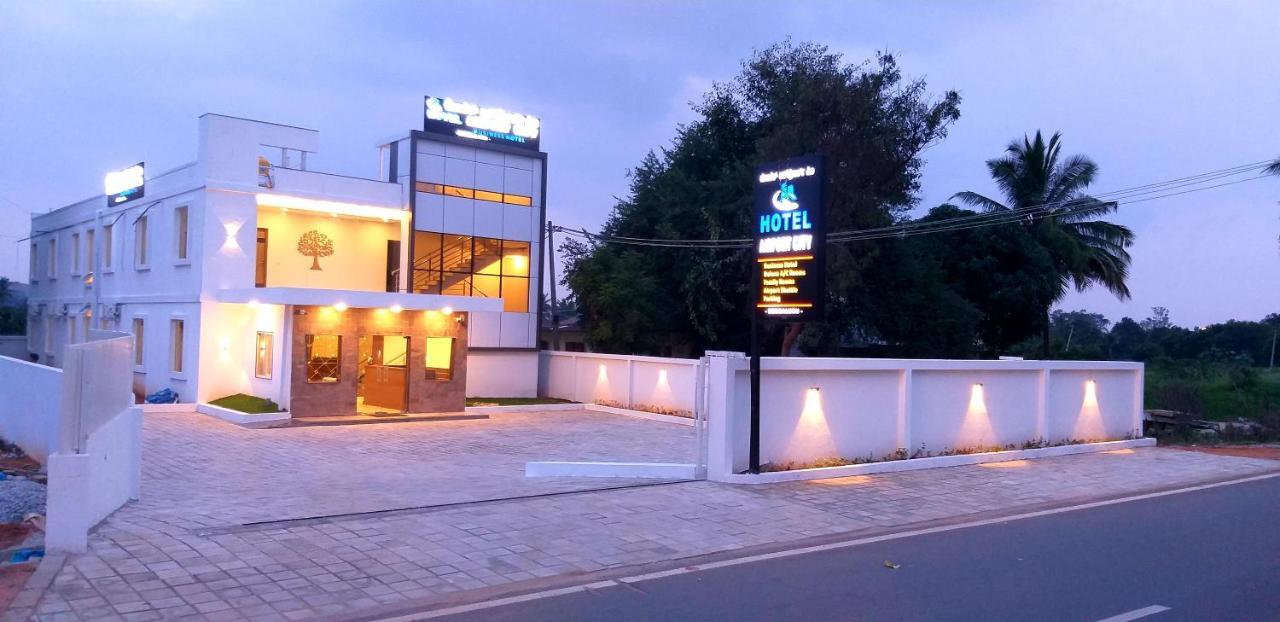 Hotel Airport City Dod Jala Exteriér fotografie